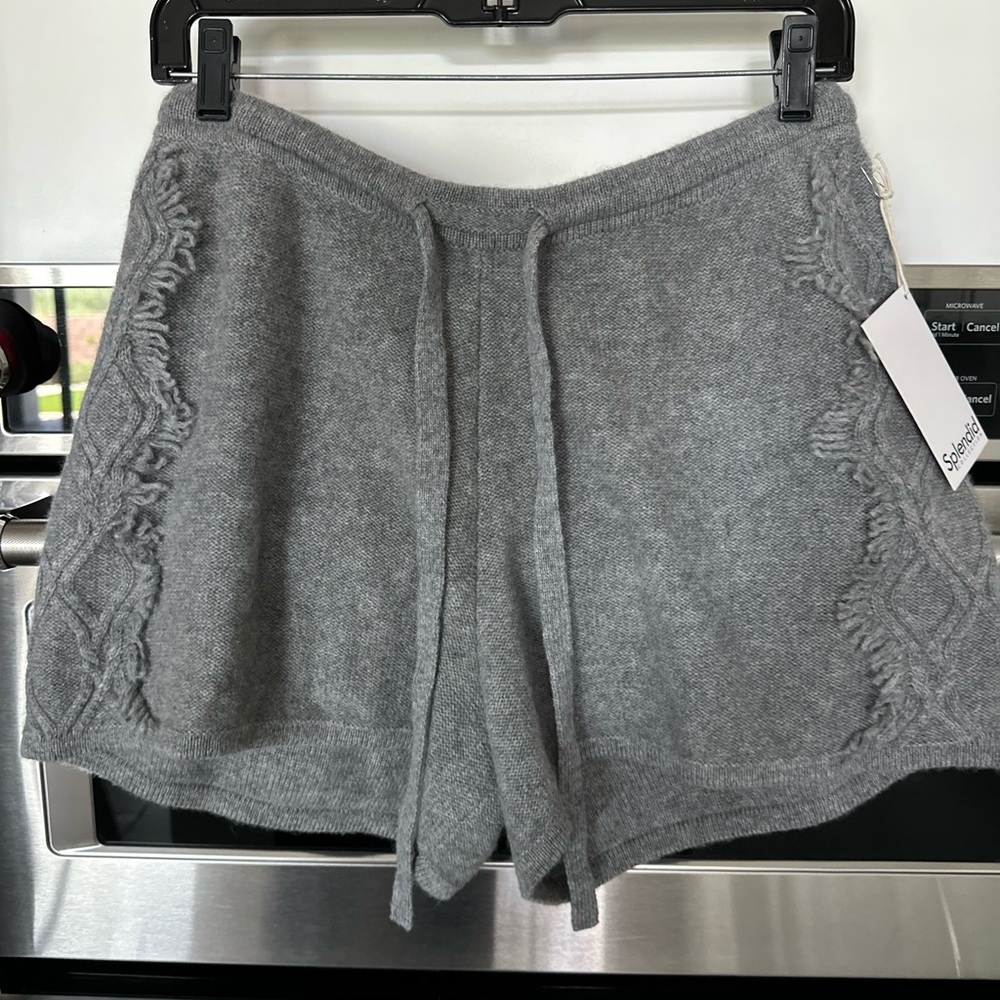 Splendid cashmere shorts